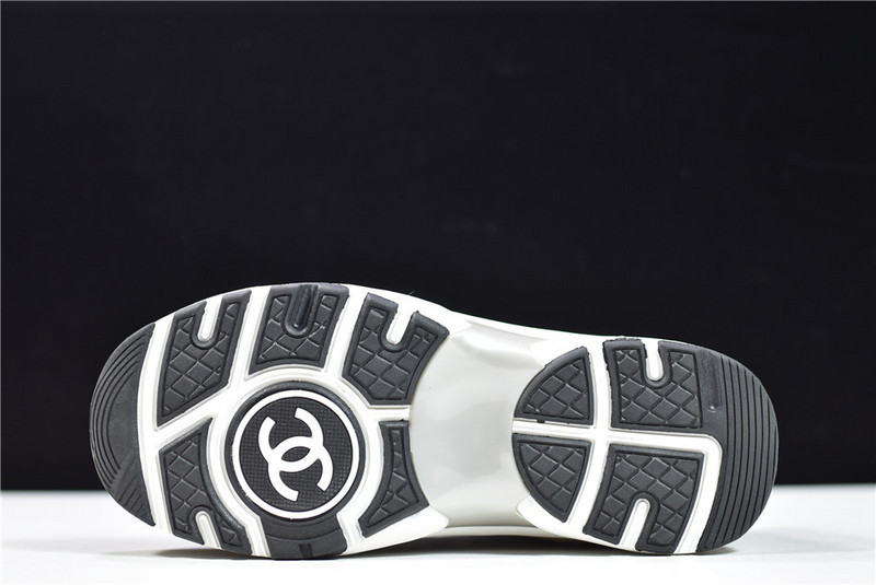 CNL Sneakers