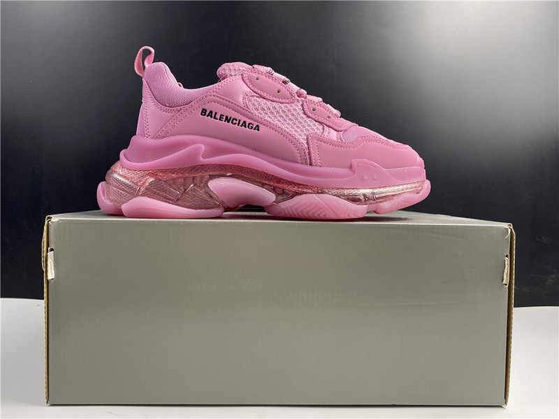 BLCG Triple S 544351-W2GA1-5760