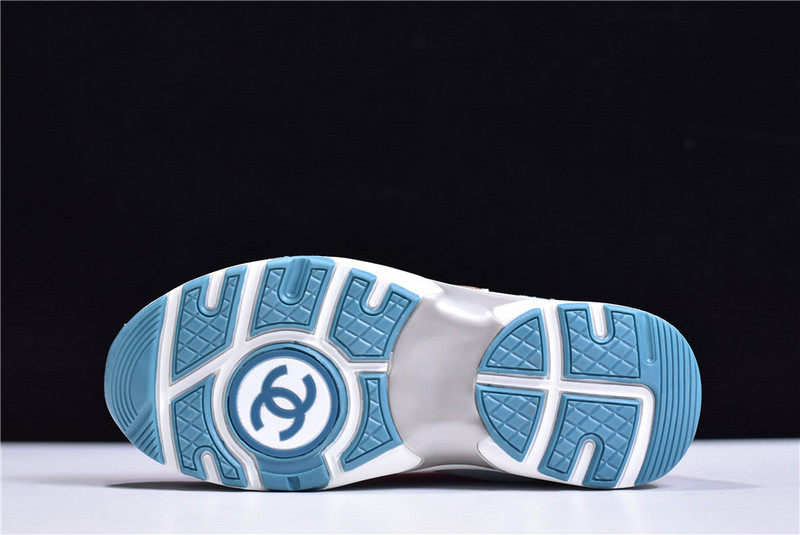 CNL Sneakers