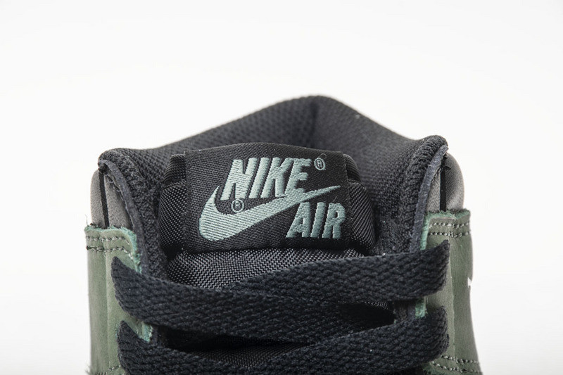Air Jordan 1 Retro High OG “Clay Green” 555088-135