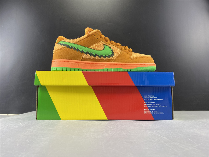 Grateful Dead x Nike SB Dunk Low 
