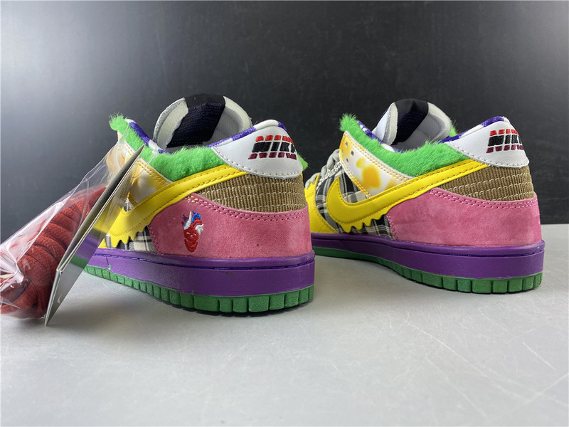 Nike SB Dunk Low Pro IW 318403-137