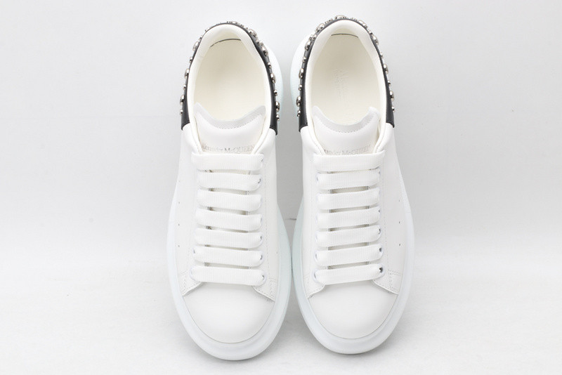 MQ Sneakers