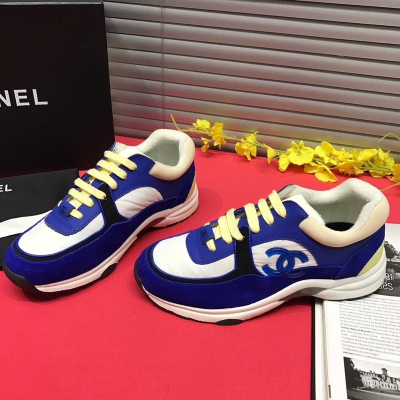 CNL Sneakers