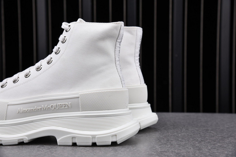 MQ Sneakers