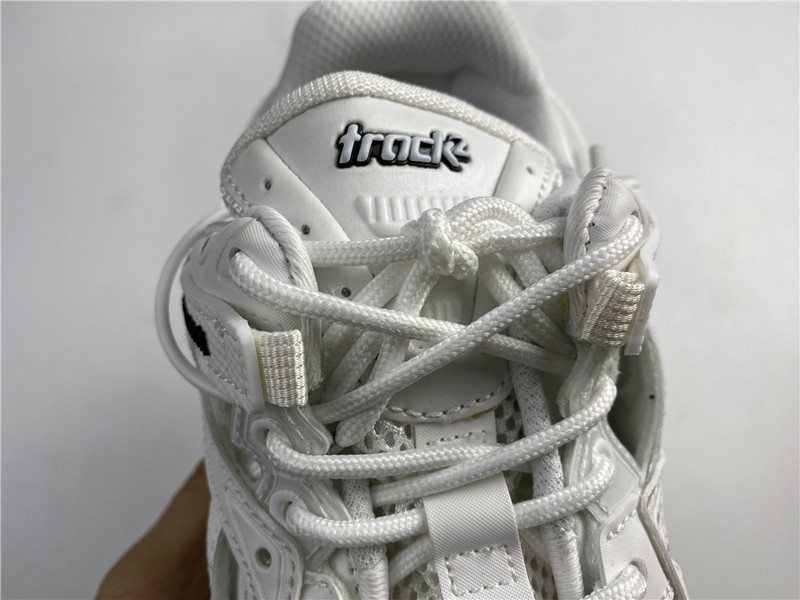 BLCG Track 2.0 568615-W2GN3-9610