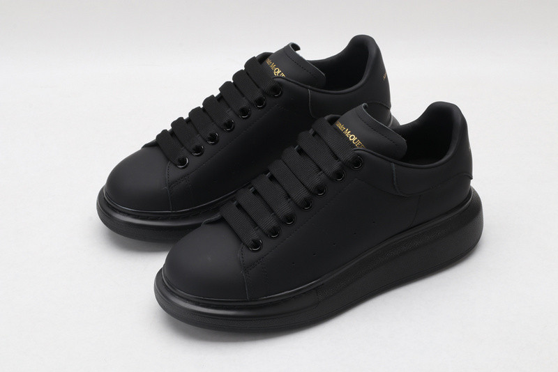 MQ Sneakers