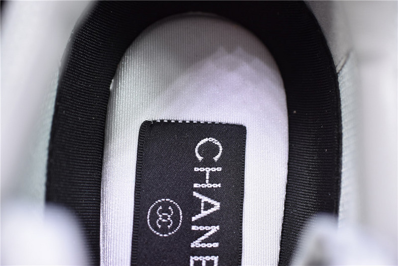 CNL Sneakers