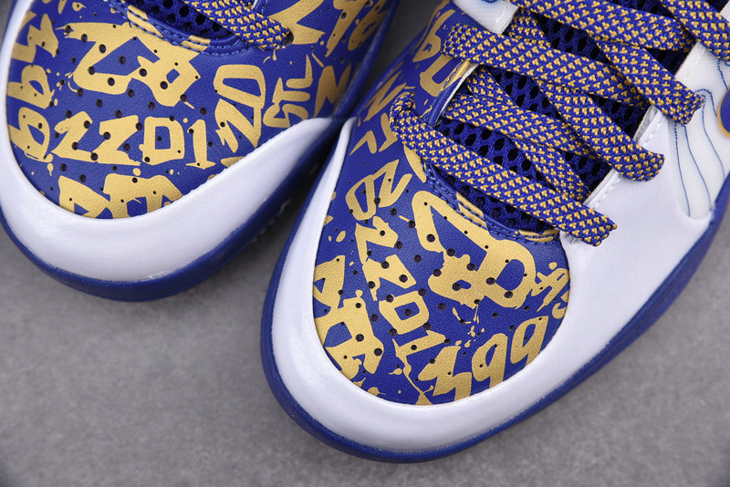 Zoom Kobe 4 POP 