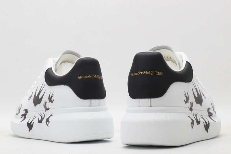 MQ Sneakers