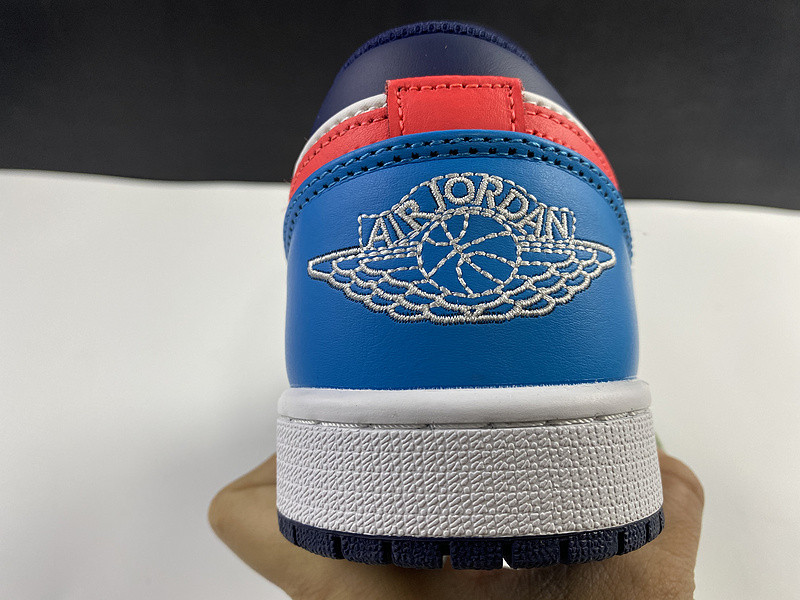 Air Jordan 1 Low 