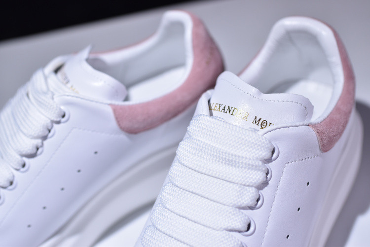MQ Sneakers