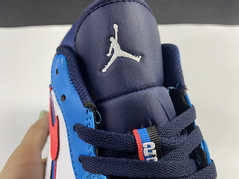 Air Jordan 1 Low 