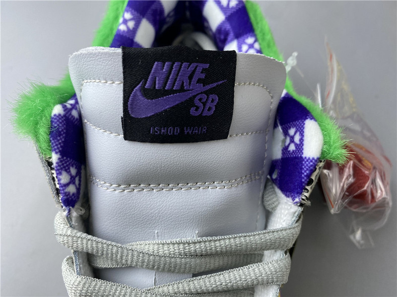 Nike SB Dunk Low Pro IW 318403-137