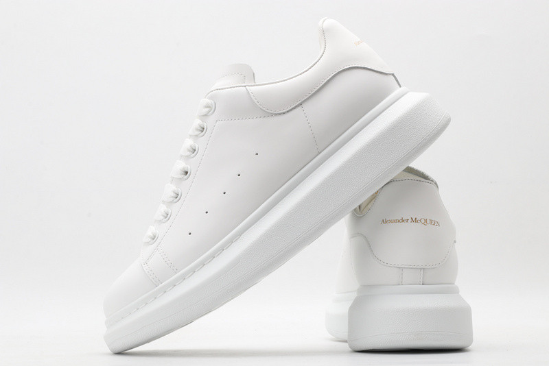 MQ Sneakers