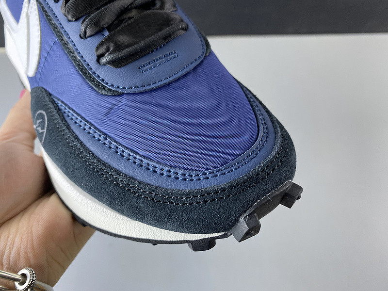 Sacai x Nike LVD Waffle Daybreak BV0073-401