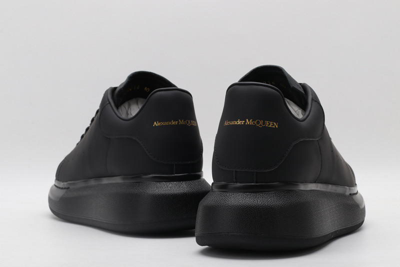 MQ Sneakers