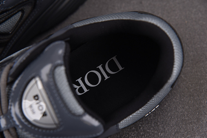 DR B30 Sneaker