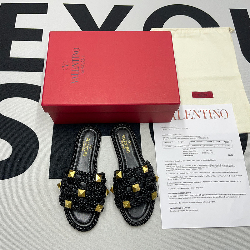 Valenti** sandals