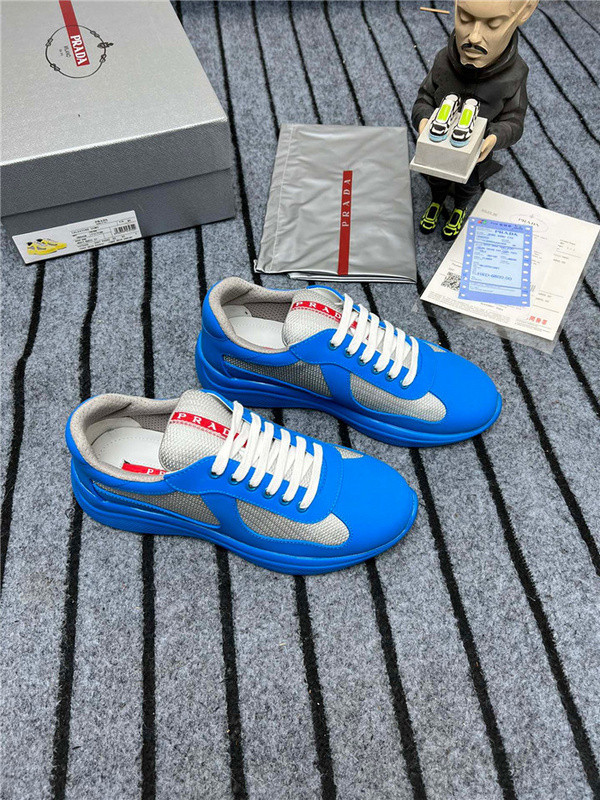 PA Low Sneakers