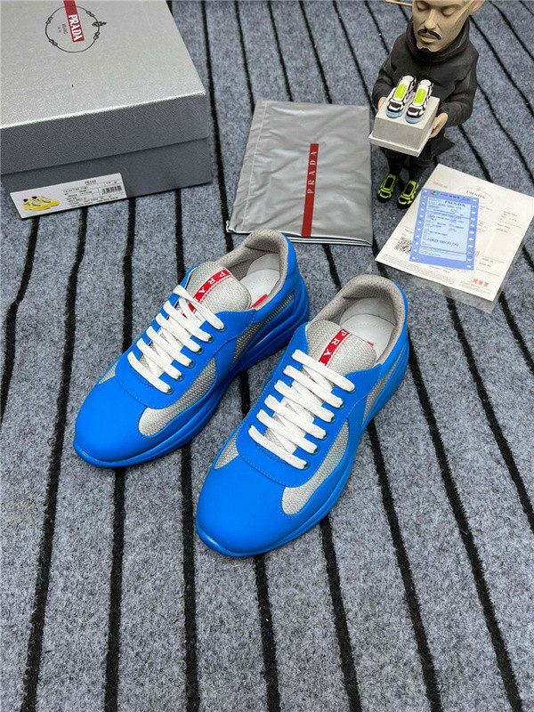 PA Low Sneakers