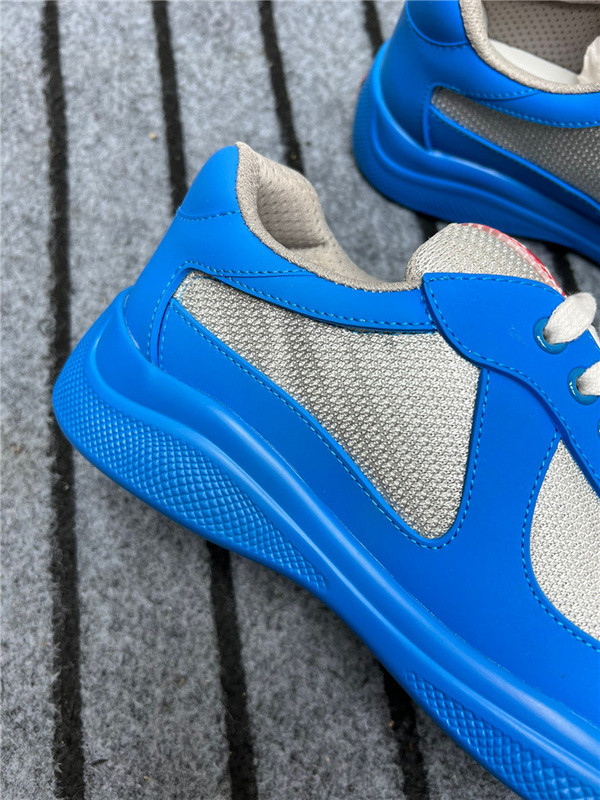 PA Low Sneakers