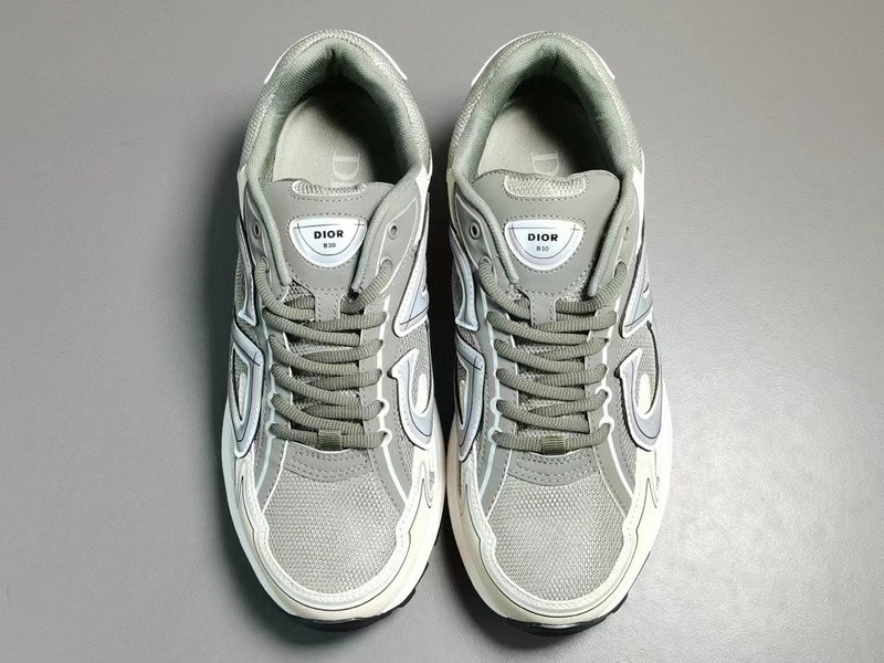 DR B30 Sneaker