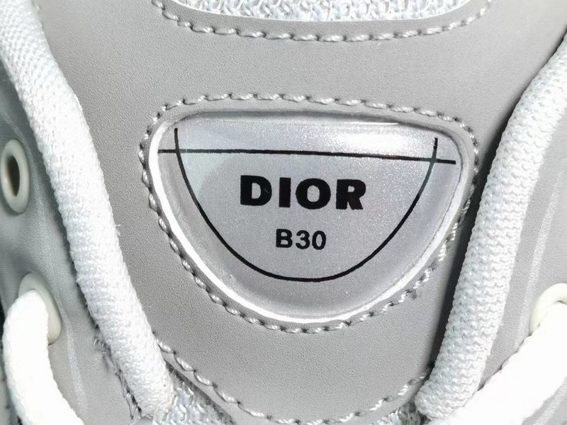 DR B30 Sneaker
