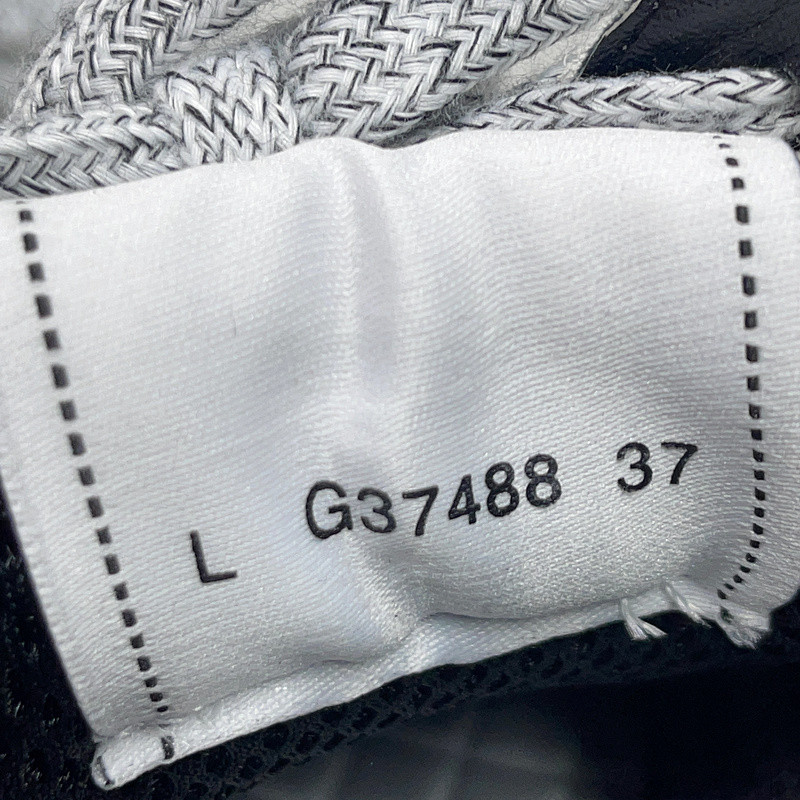 CNL Sneakers