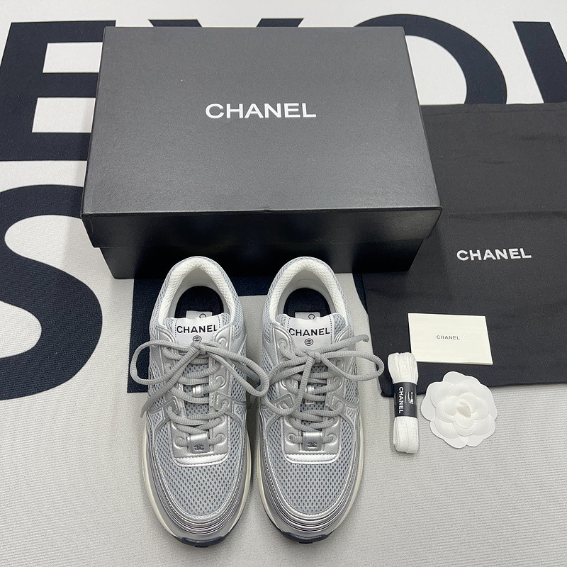 CNL Sneakers