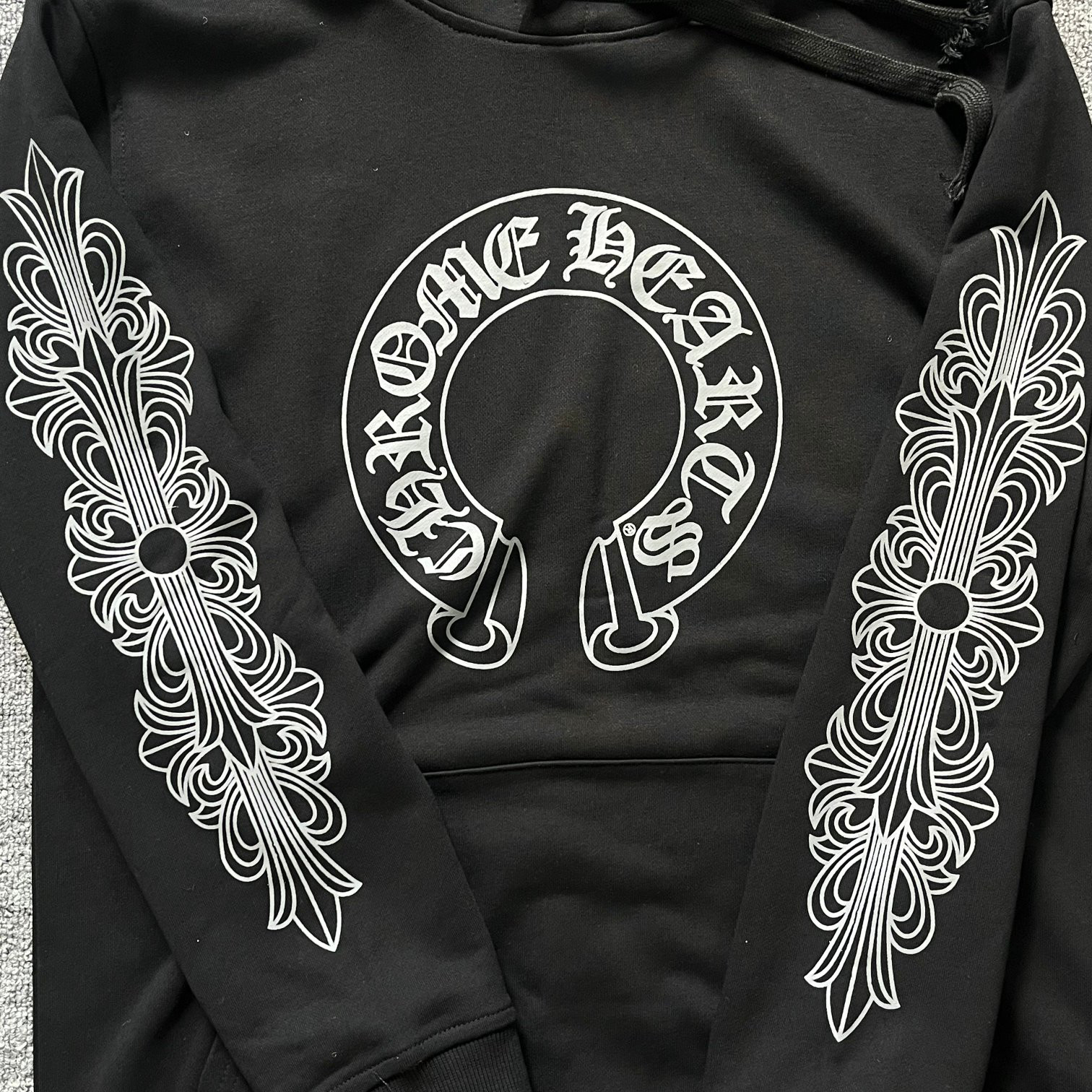 Ch*0me He**ts hoodie
