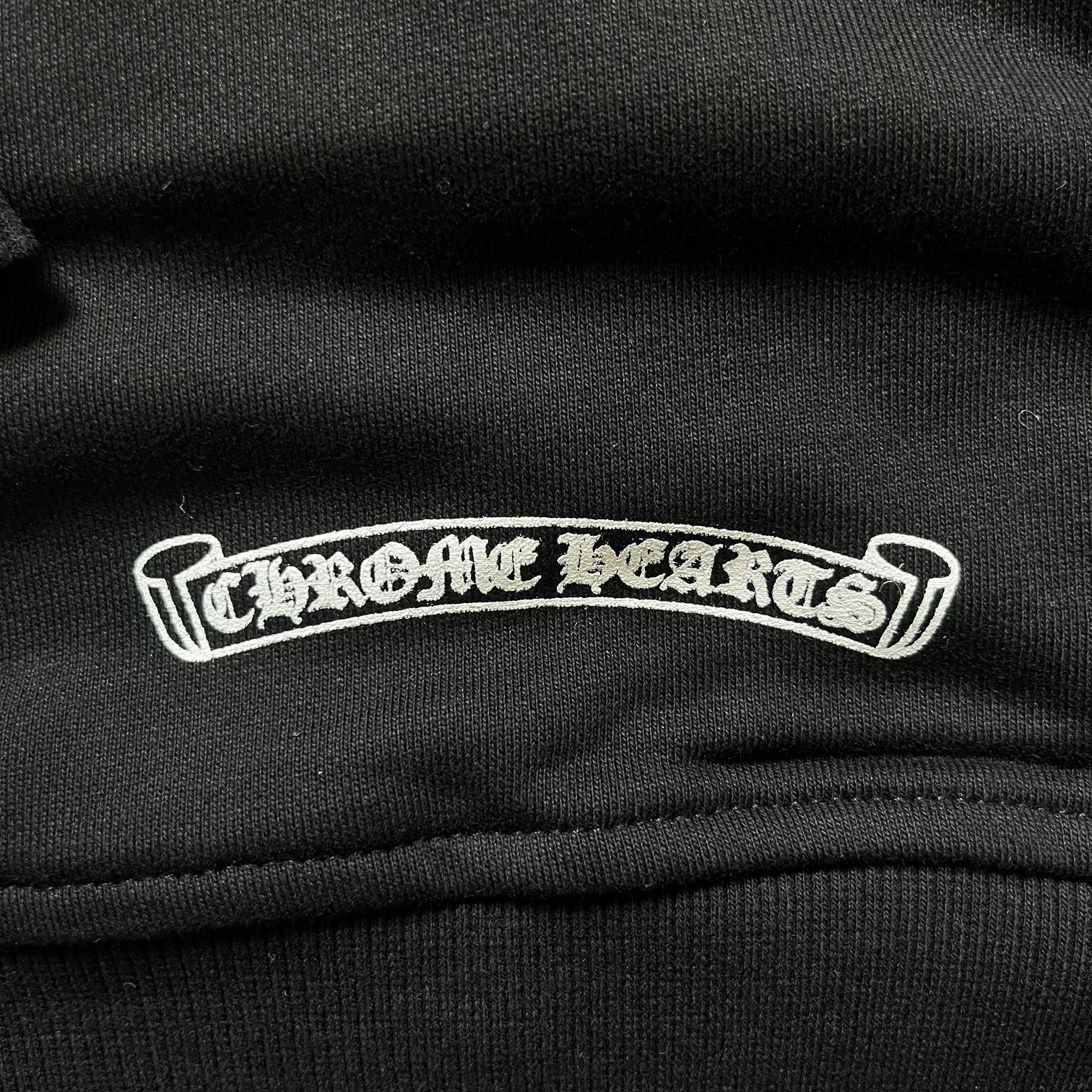 Ch*0me He**ts hoodie