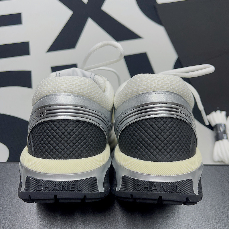 CNL Sneakers