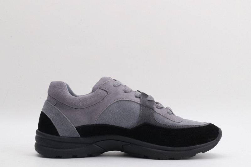 CNL Sneakers