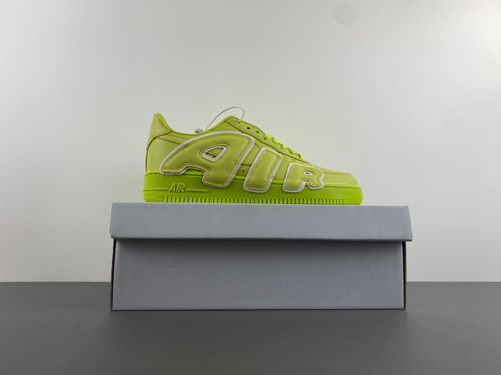 Nike Air Force 1 Low Cactus Plant Flea Market DC4457-300
