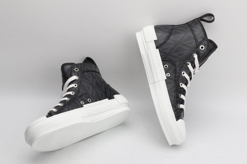 DR B23 High Top Sneaker