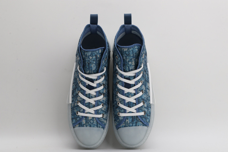 DR B23 High Top Sneaker