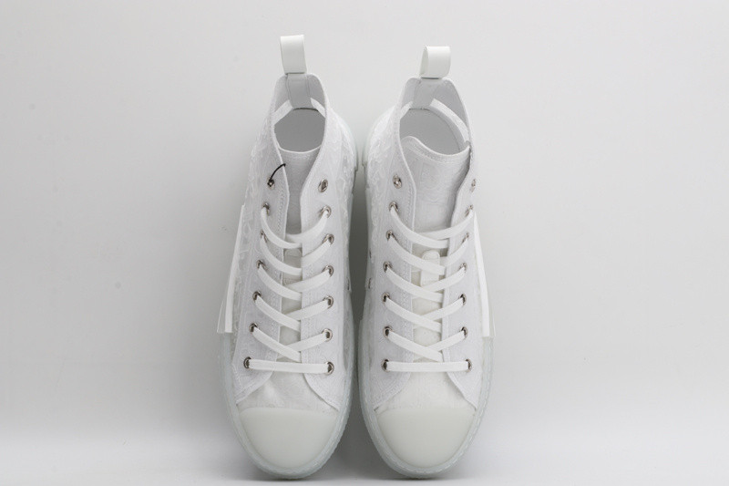 DR B23 High Top Sneaker
