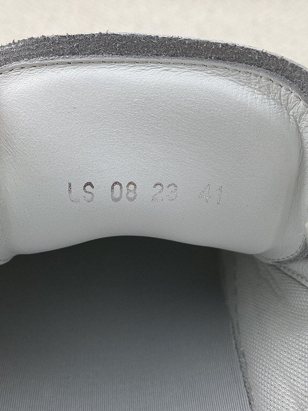 DR B33 Sneaker