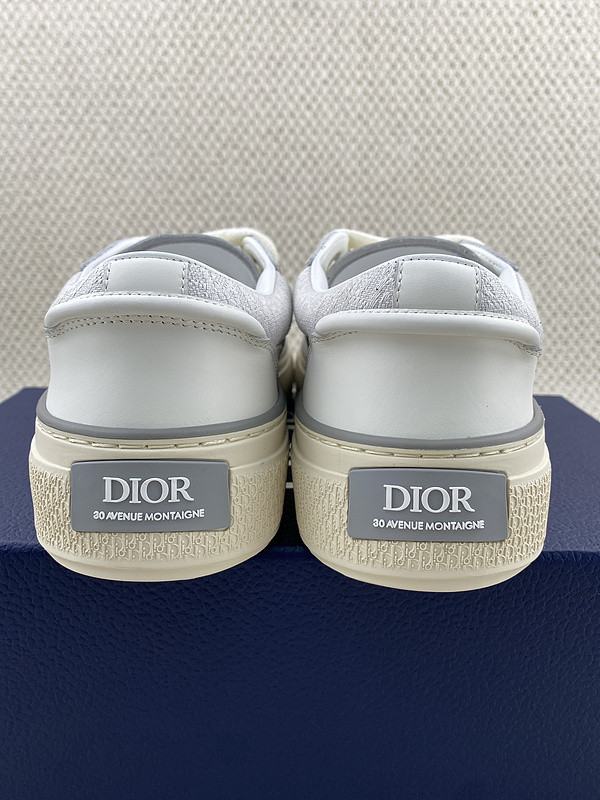 DR B33 Sneaker