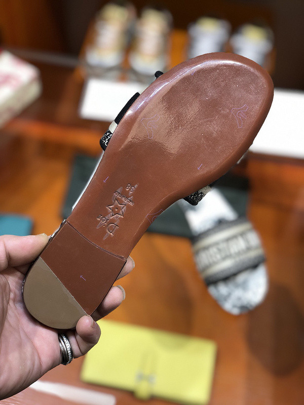 DR Sandals DS-04