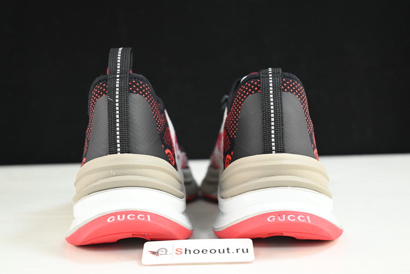 GC Sneakers