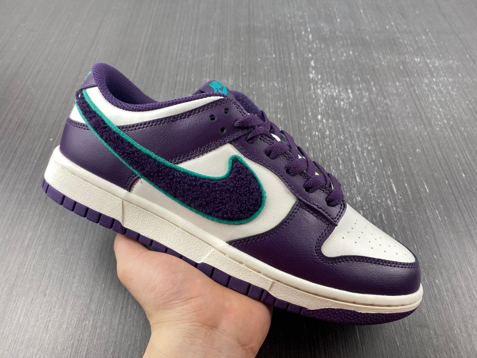 Nike Dunk Low “Chenille S” DQ7683-100