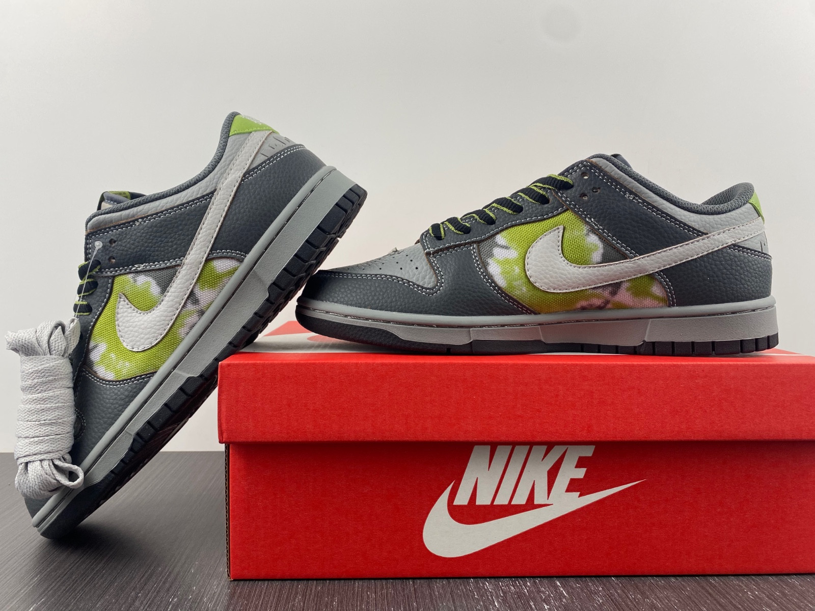Nike Dunk Low FD8775-002