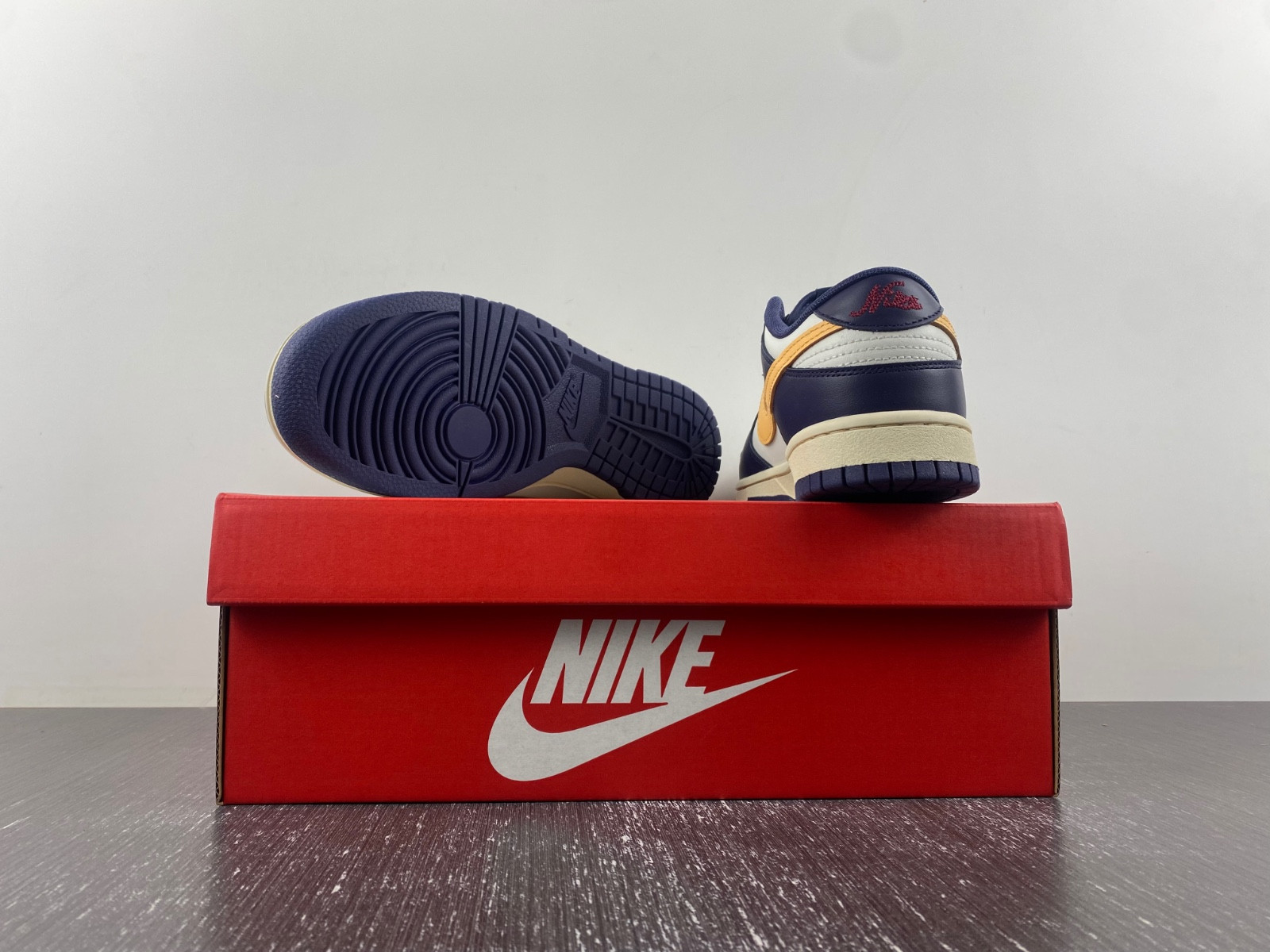 Nike Dunk Low FV8106-181