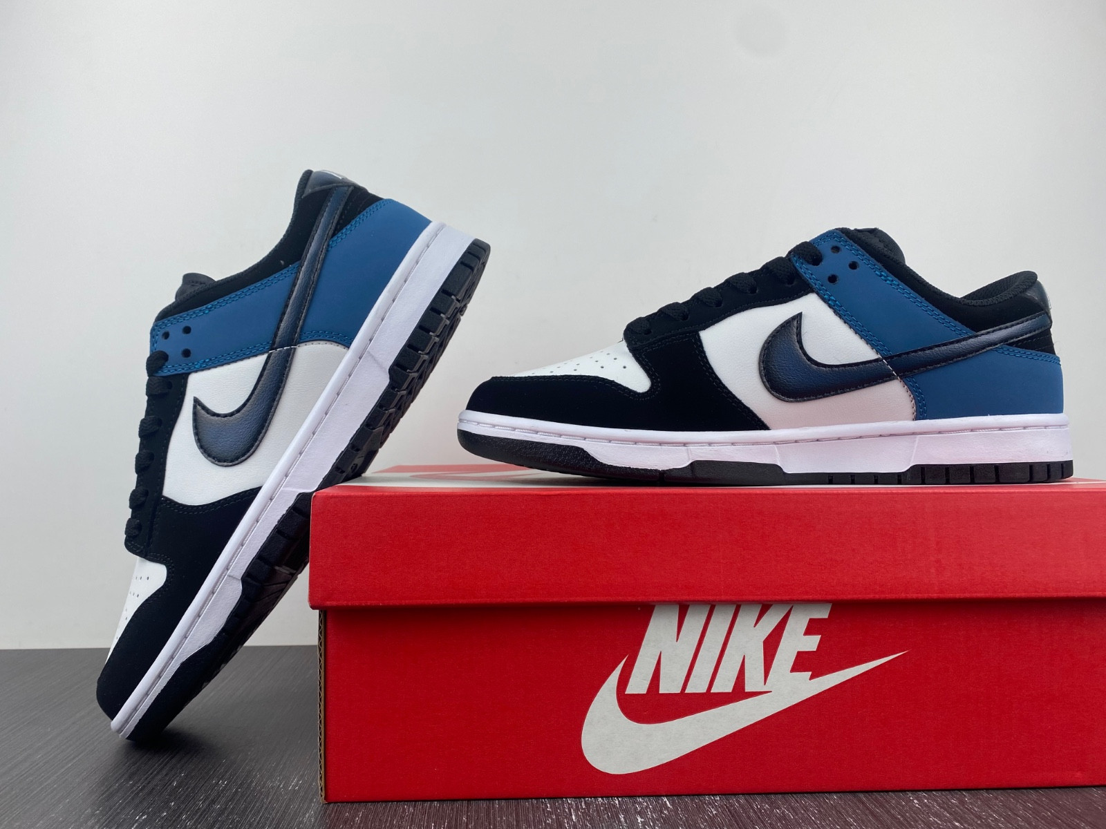 Nike Dunk Low “Industrial Blue FD6923-100