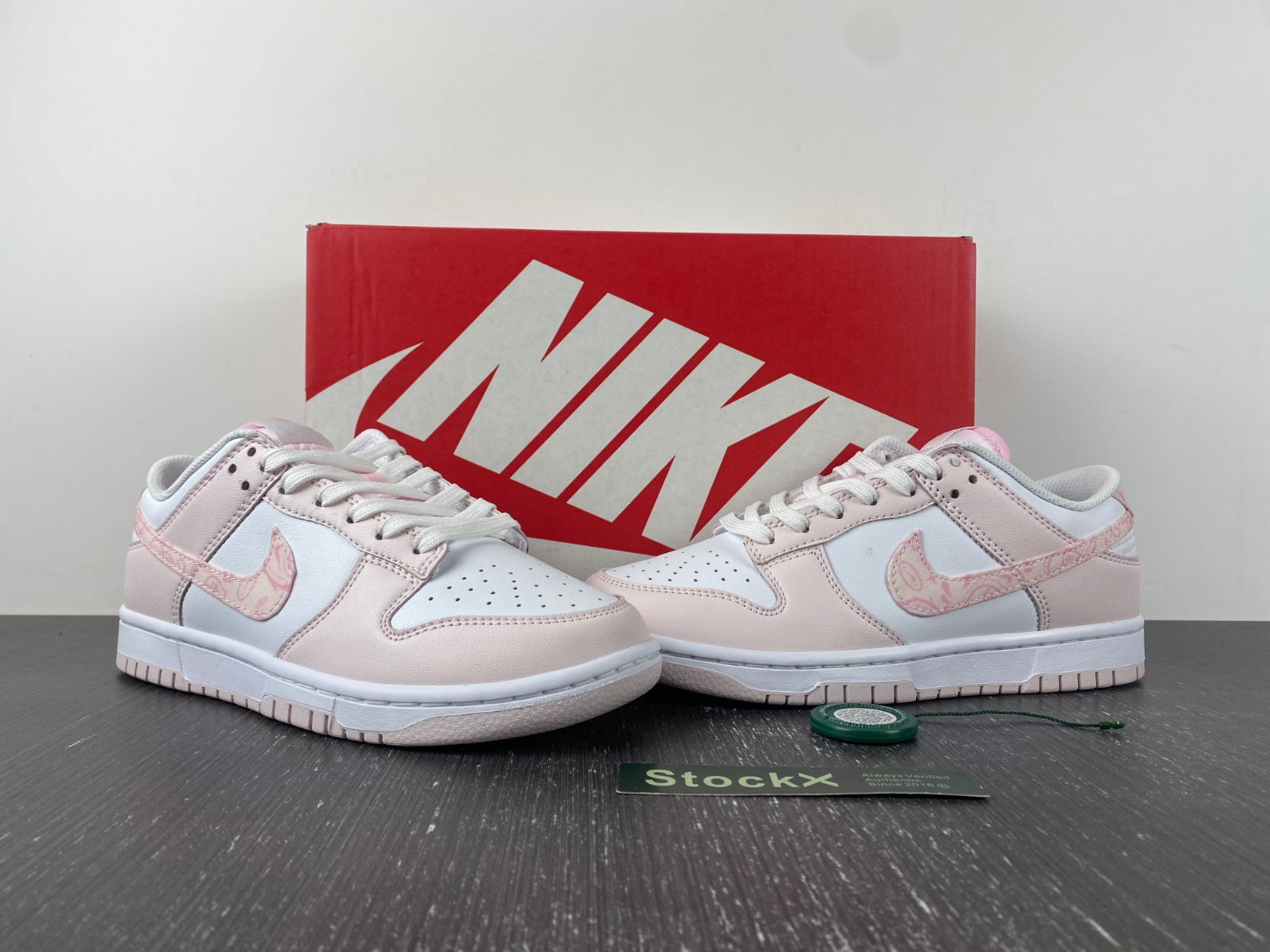 Nike Dunk Low WMNS “Pink Paisley” FD1449-100