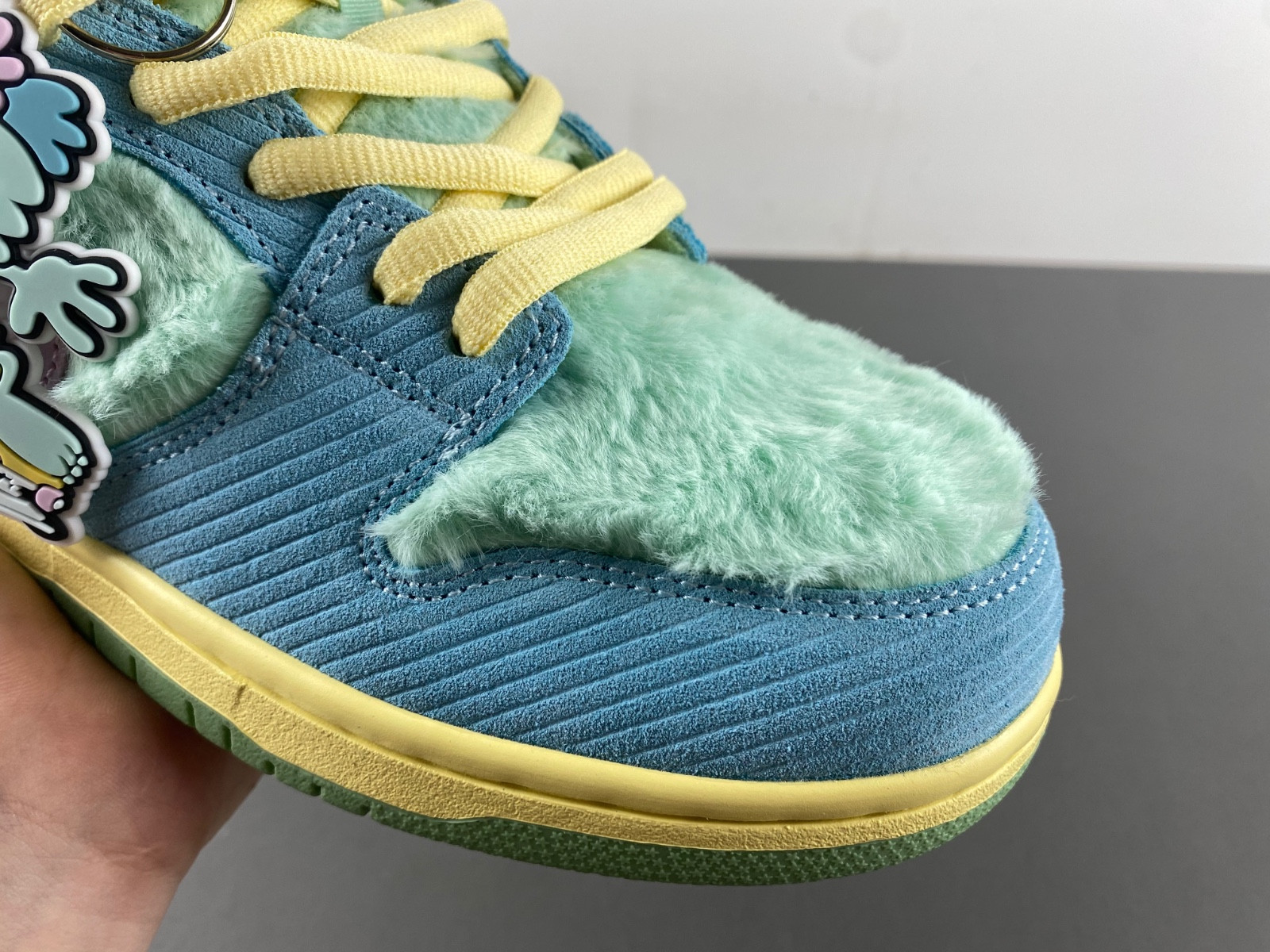 Verdy x Nike SB Dunk Low “Visty” FN6040-400