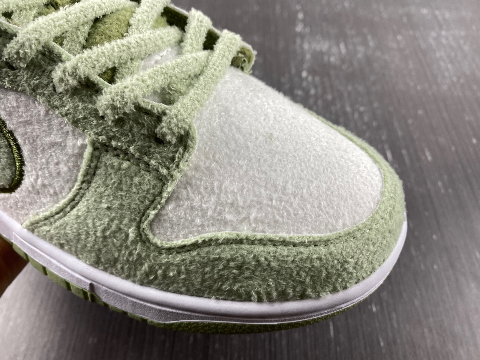 Nike Dunk Low Fleece Pack Honeydew DQ7579-300