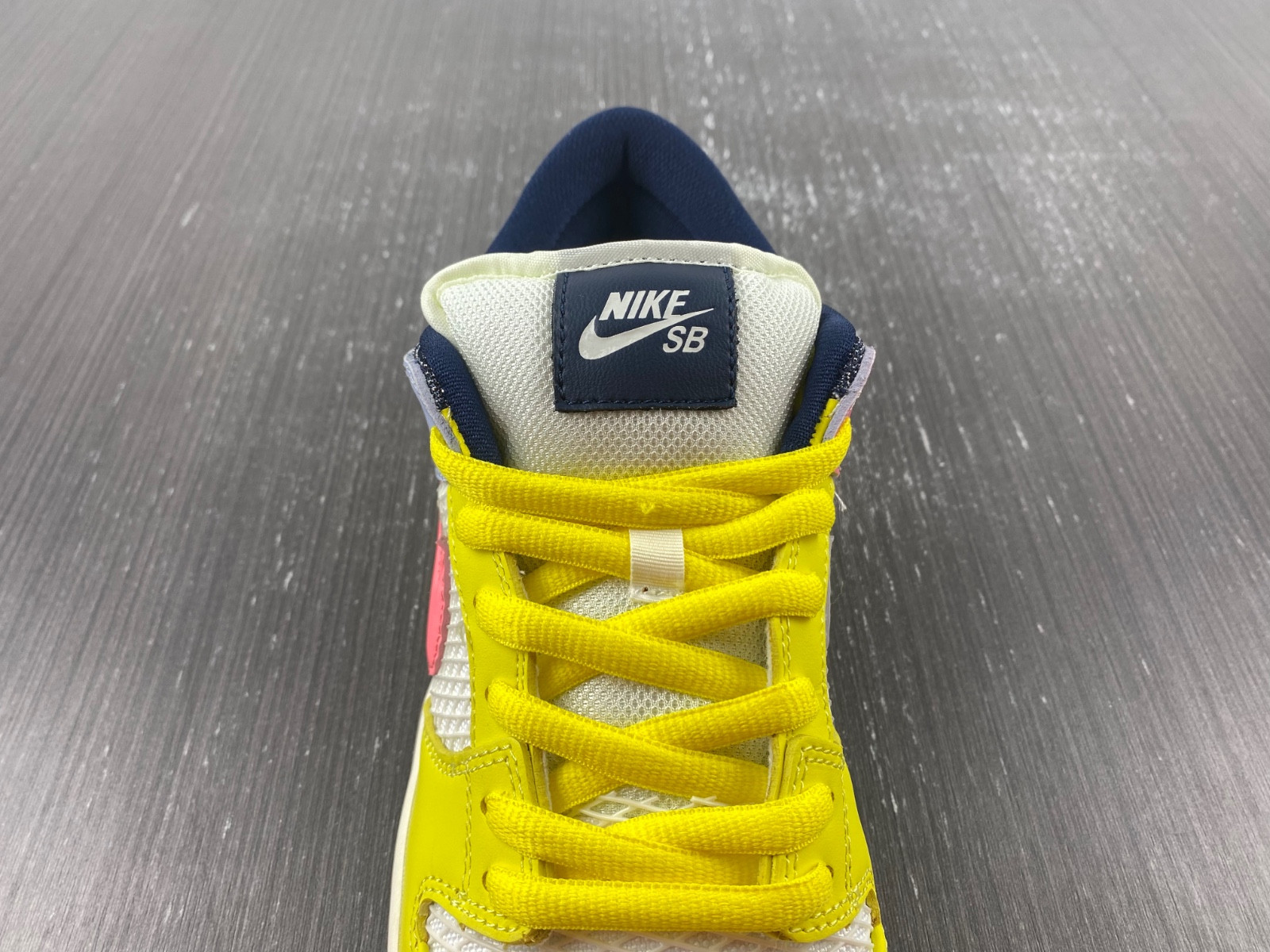 Nike SB Dunk Low “Be True” DX5933-900